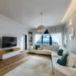 Salon ve Yemek Masası Üzerinde Beton Görünümlü Avize Nasıl Konumlandırılır